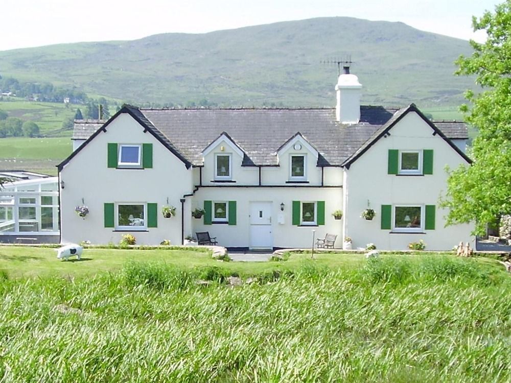 Llwyn Onn Guest House, North Wales Pentrefoelas Екстер'єр фото